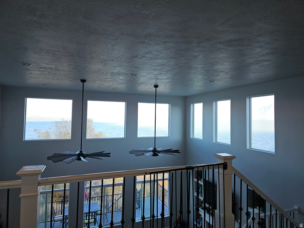 2422 S BLUE WATER LN Saratoga Springs, UT 84045