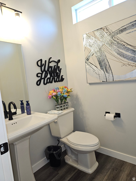 2422 S BLUE WATER LN Saratoga Springs, UT 84045