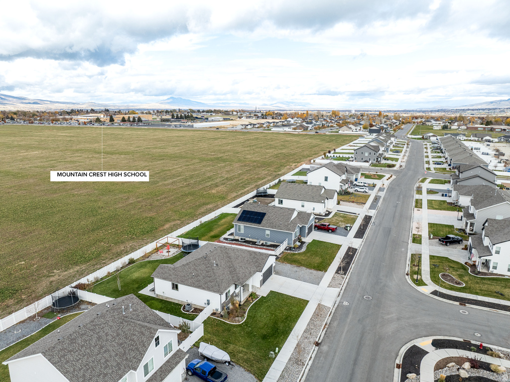 478 S 1170 E Hyrum, UT 84319