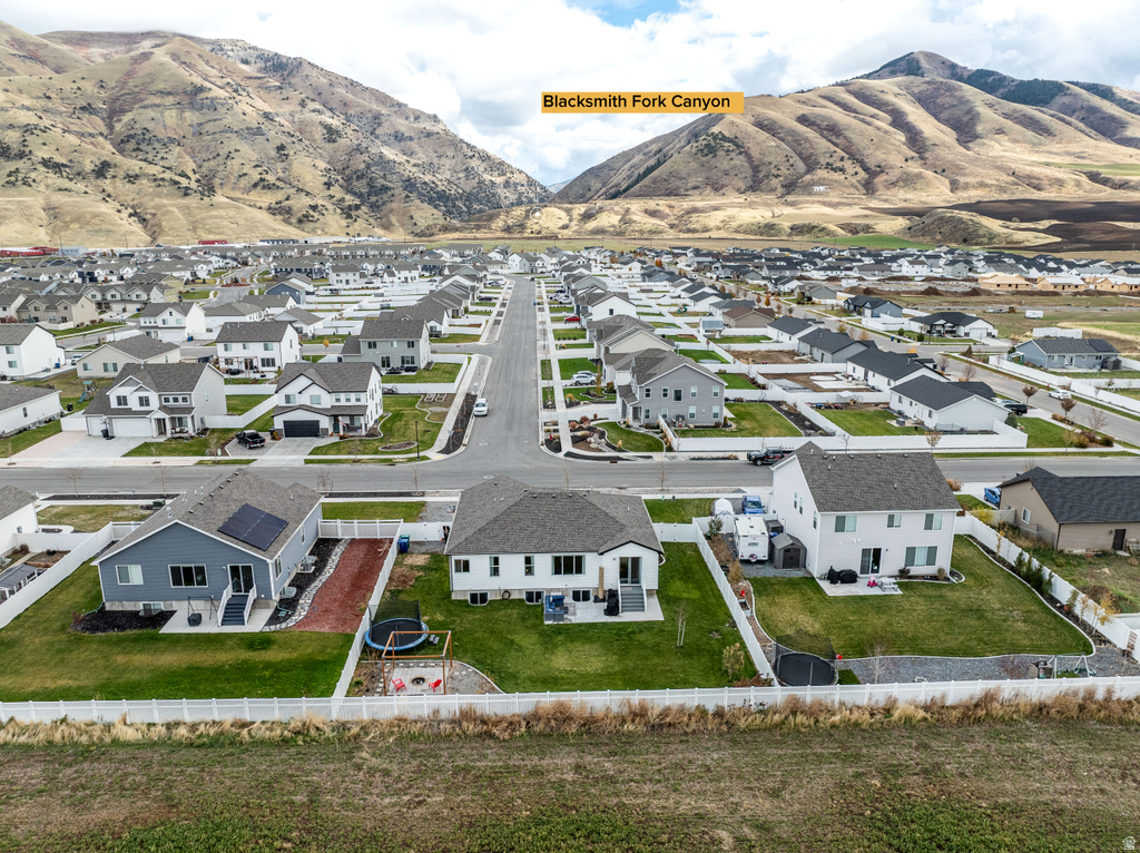 478 S 1170 E Hyrum, UT 84319