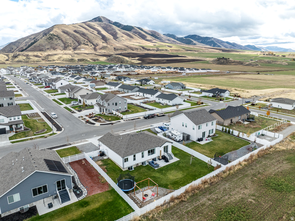 478 S 1170 E Hyrum, UT 84319