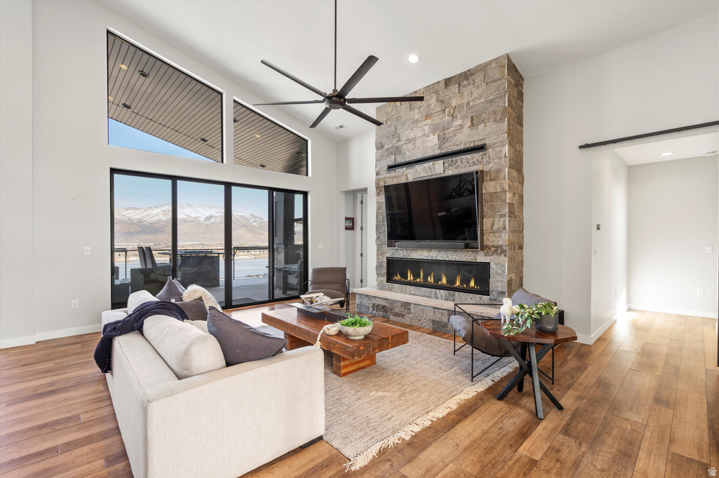 6260 E HAWKS LN Huntsville, UT 84317