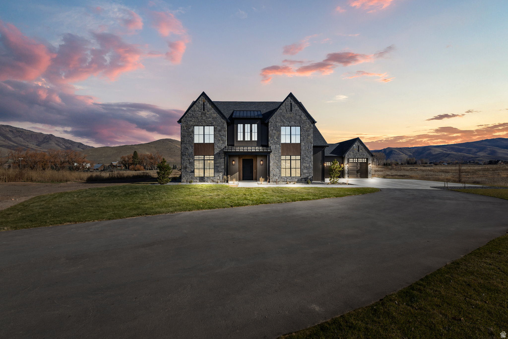 260 S 7900 ST #3 Huntsville, UT 84317