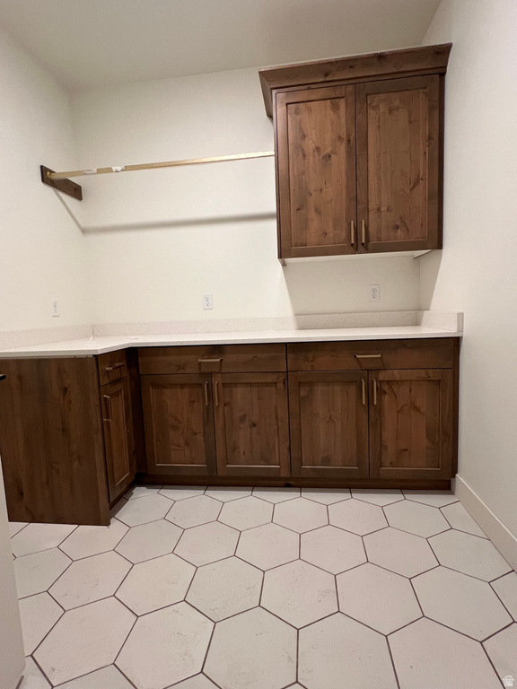 1239 N 4925 W Plain City, UT 84404