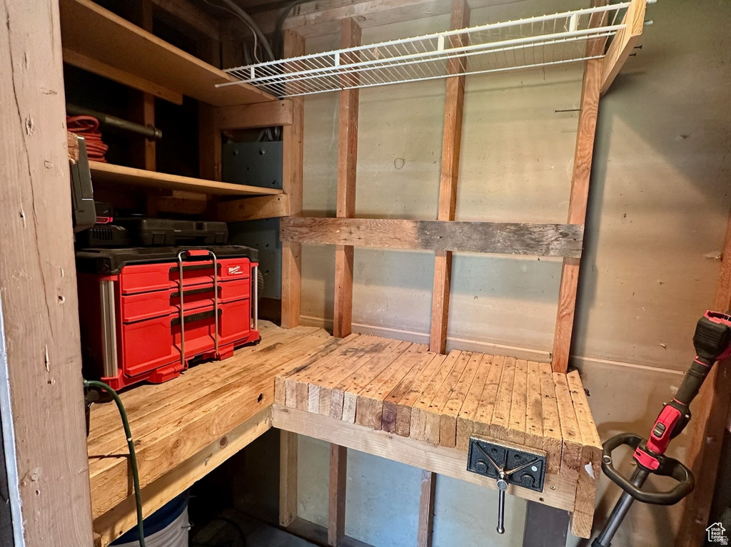 4065 ECCLES AVE Ogden, UT 84403