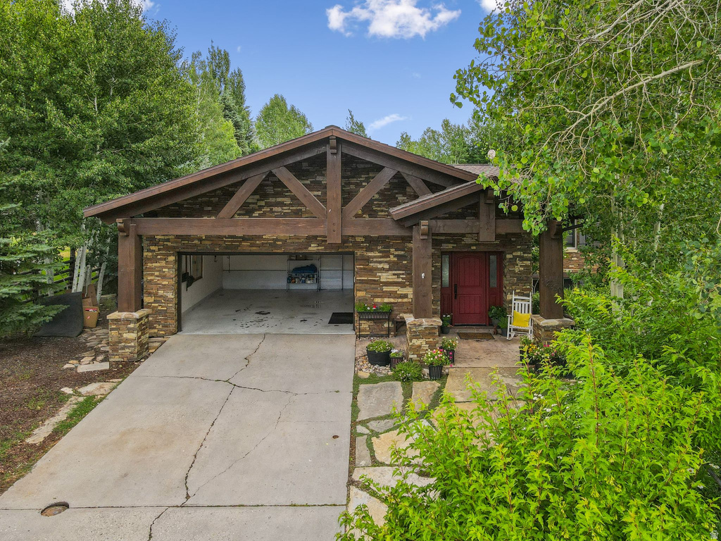 2350 LUCKY JOHN DR Park City, UT 84060