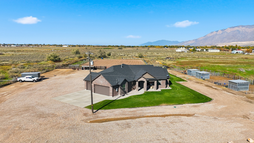 3862 W 400 S West Weber, UT 84401