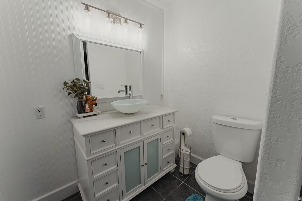 248 S HILLSIDE DR. Moab, UT 84532