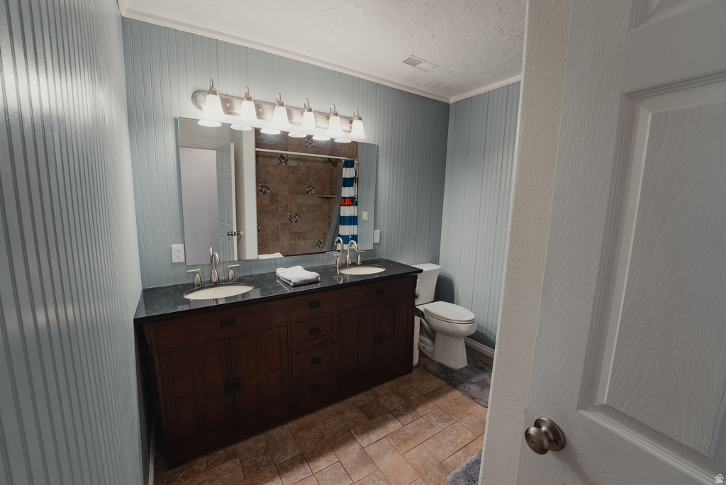 248 S HILLSIDE DR. Moab, UT 84532