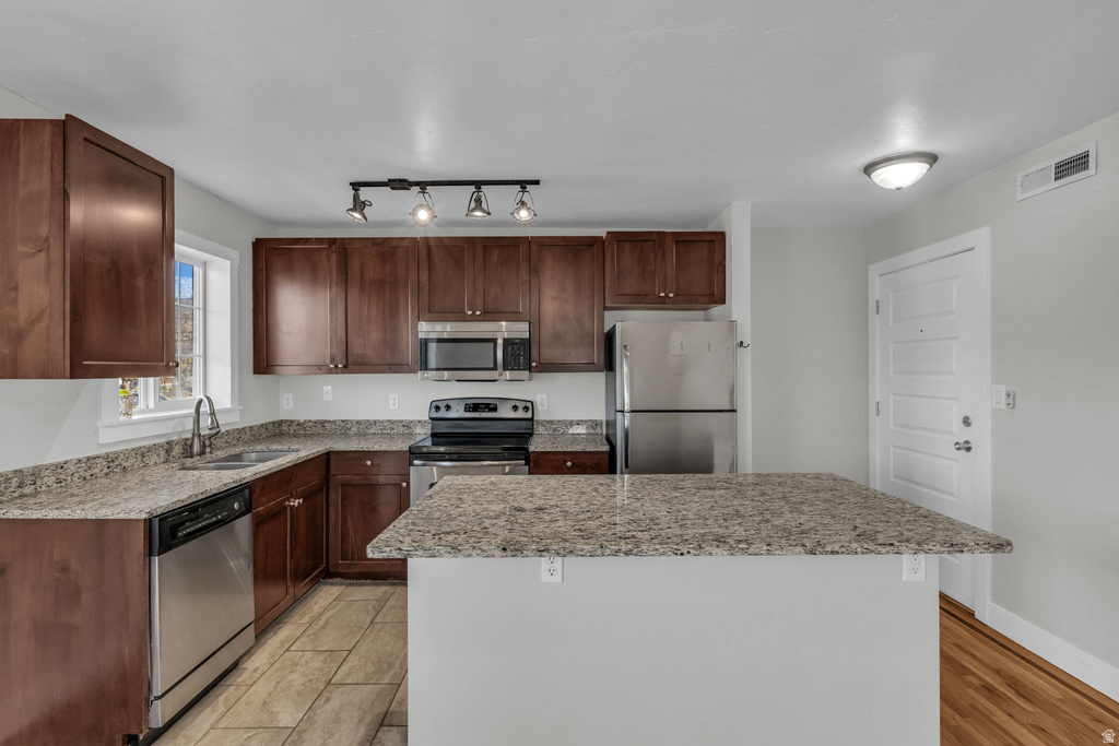 310 S 800 E #19 Salt Lake City, UT 84102