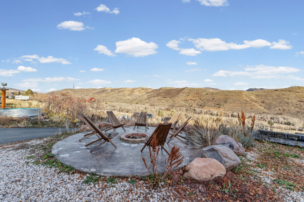 13390 PINE CANYON RD Huntsville, UT 84317