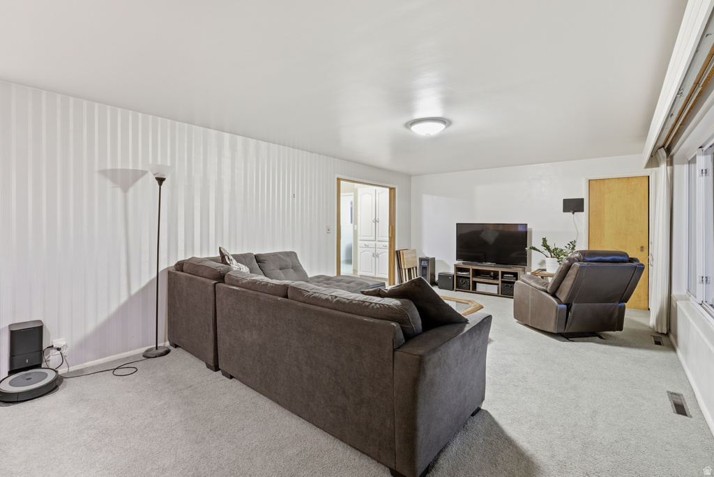 328 E 100 N Clearfield, UT 84015