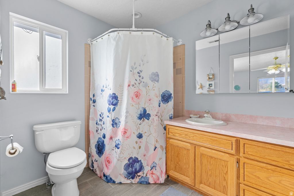 1660 E 900 S #18 Clearfield, UT 84015