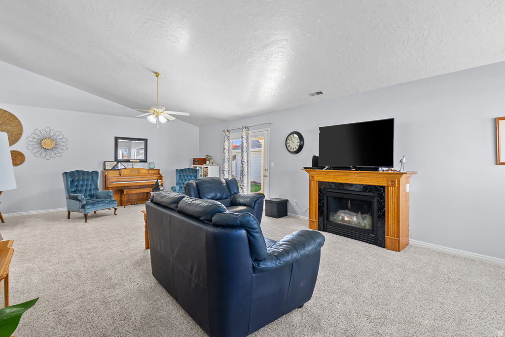 1660 E 900 S #18 Clearfield, UT 84015