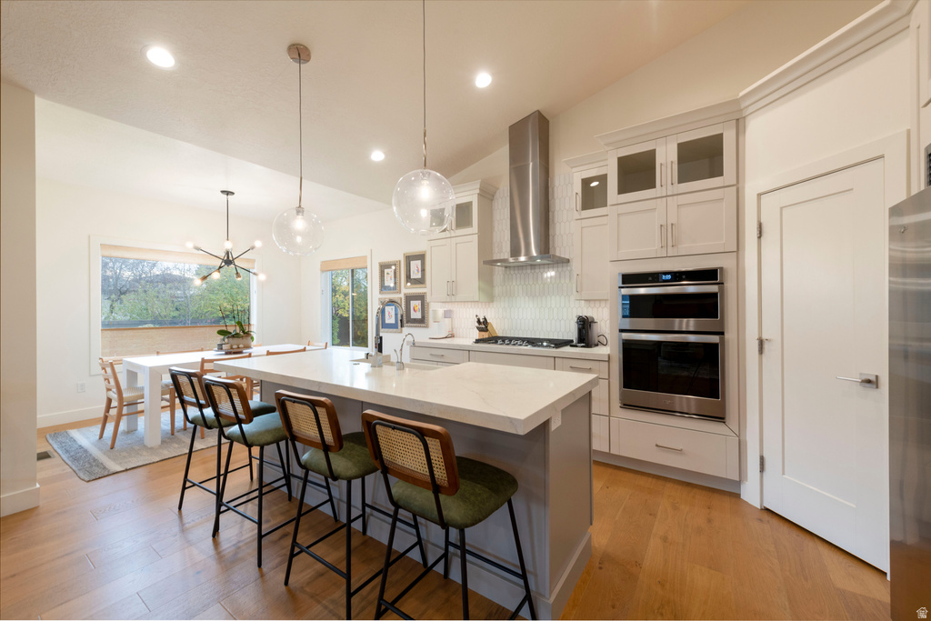 1574 E WINWARD DR Holladay, UT 84117