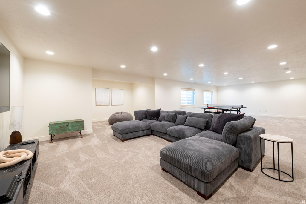 1574 E WINWARD DR Holladay, UT 84117