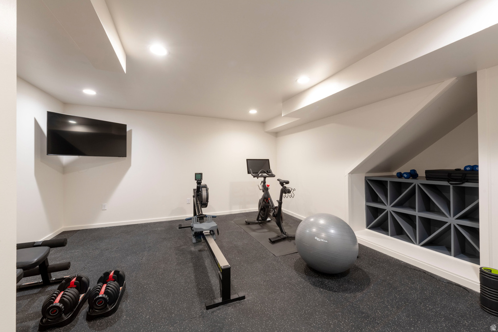 1574 E WINWARD DR Holladay, UT 84117