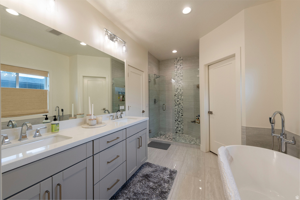 1574 E WINWARD DR Holladay, UT 84117