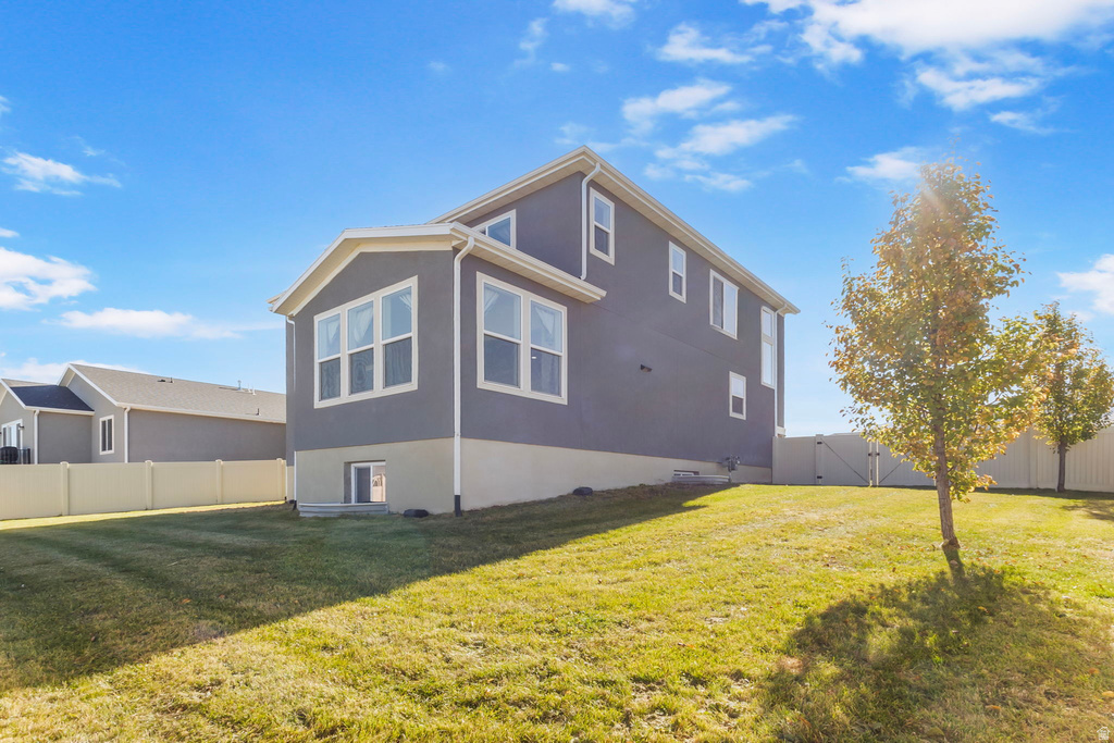 168 W SWAINSON AVE Saratoga Springs, UT 84045