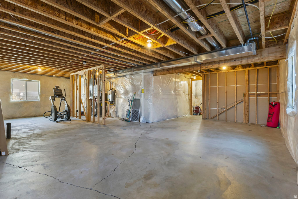 168 W SWAINSON AVE Saratoga Springs, UT 84045