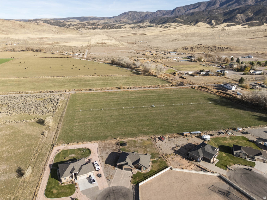 374 E 410 N Annabella, UT 84711