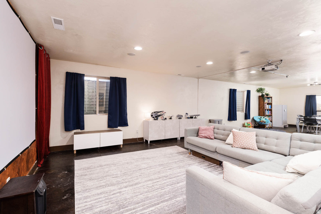 374 E 410 N Annabella, UT 84711