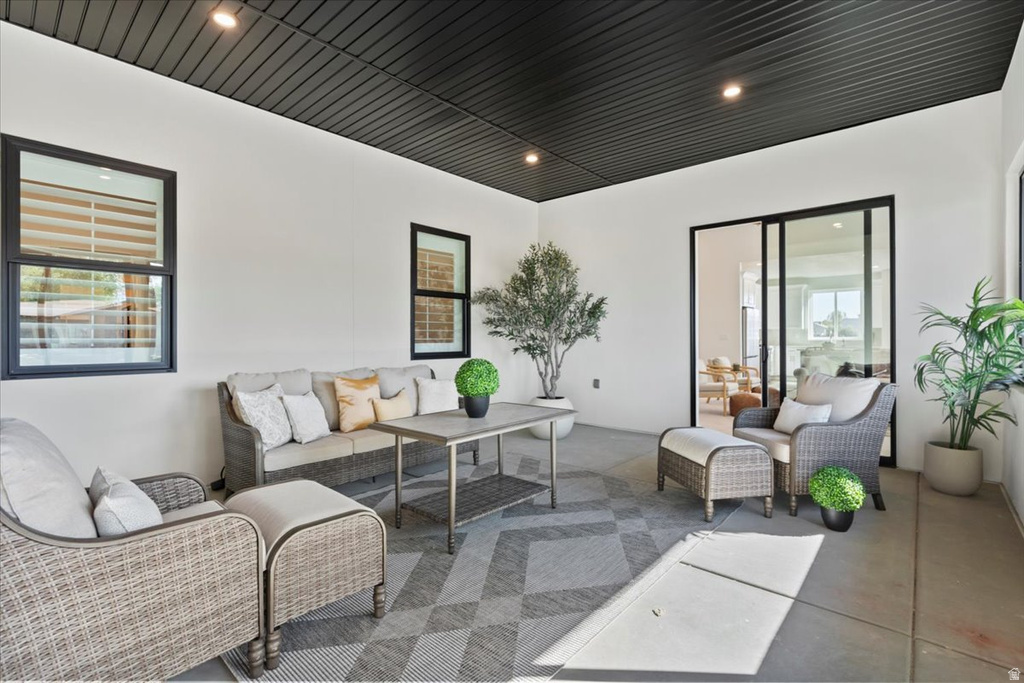 2763 S MCQUEEN LN West Valley City, UT 84128