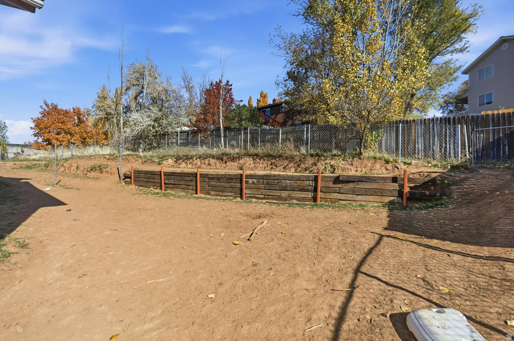 3306 N FAIRFIELD RD Layton, UT 84041