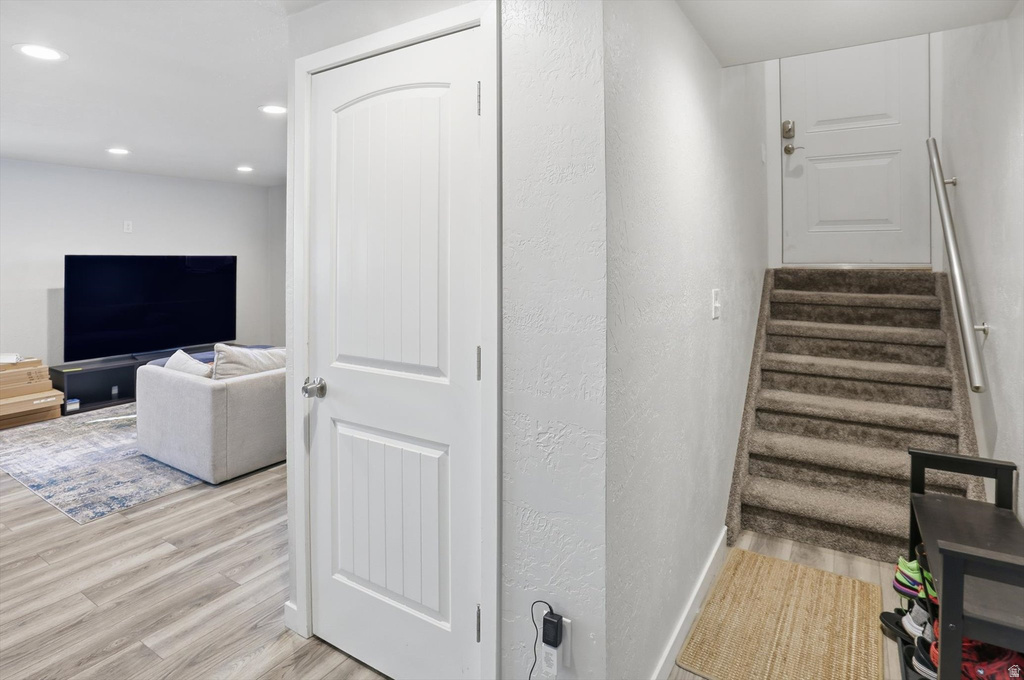 3306 N FAIRFIELD RD Layton, UT 84041