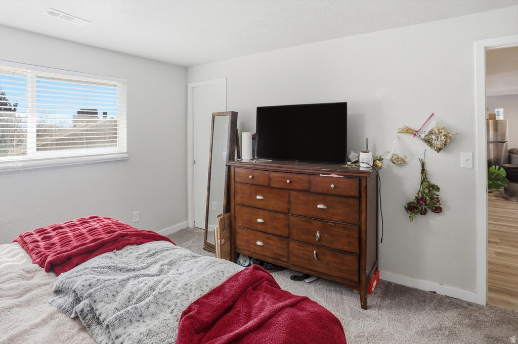 3306 N FAIRFIELD RD Layton, UT 84041