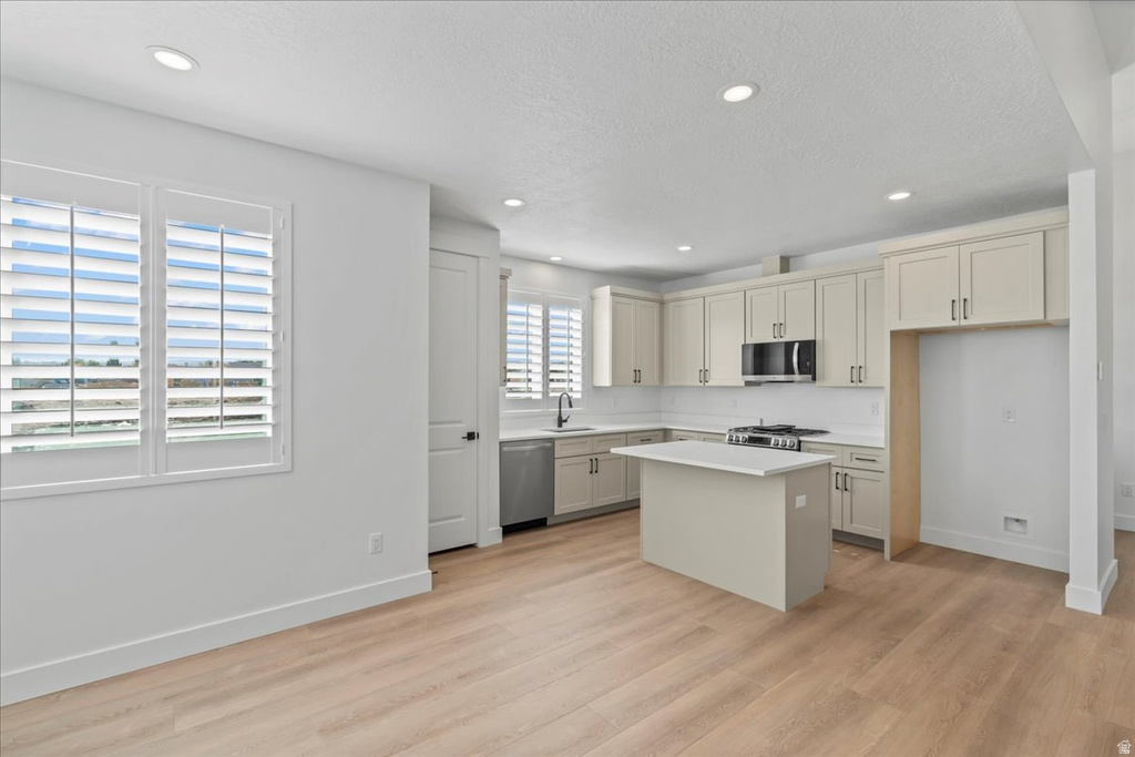 2767 S MCQUEEN LN #103 West Valley City, UT 84128