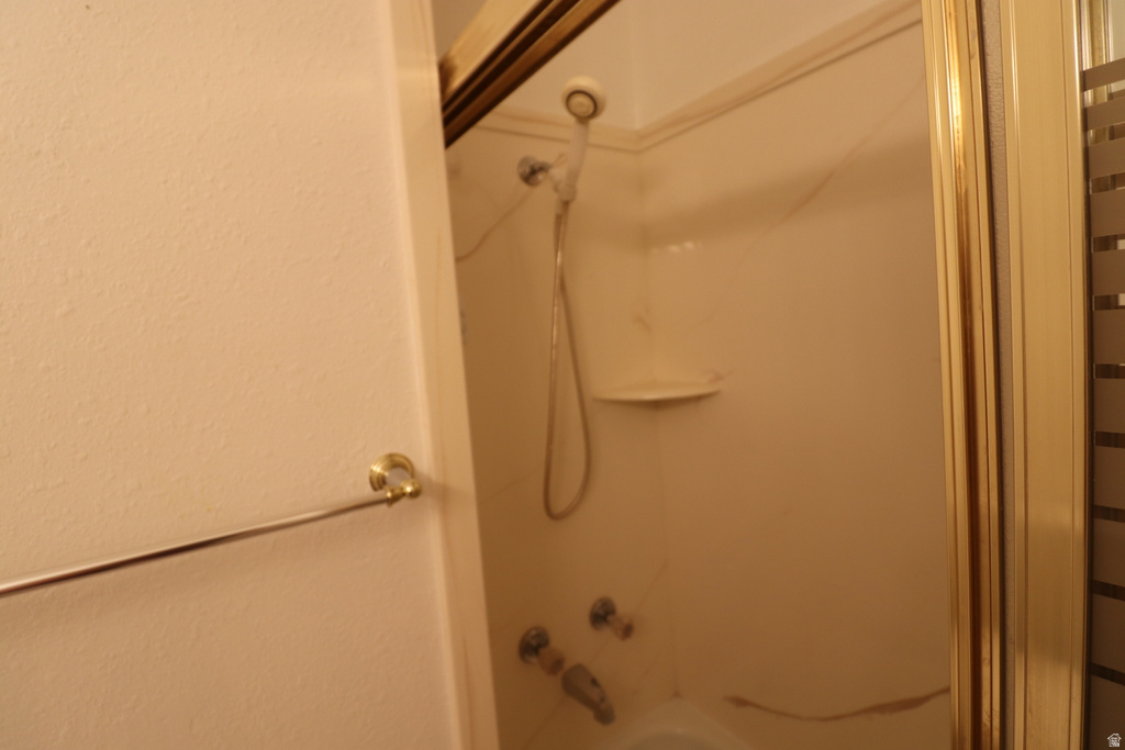 2497 W BUENO VISTA DR West Jordan, UT 84088