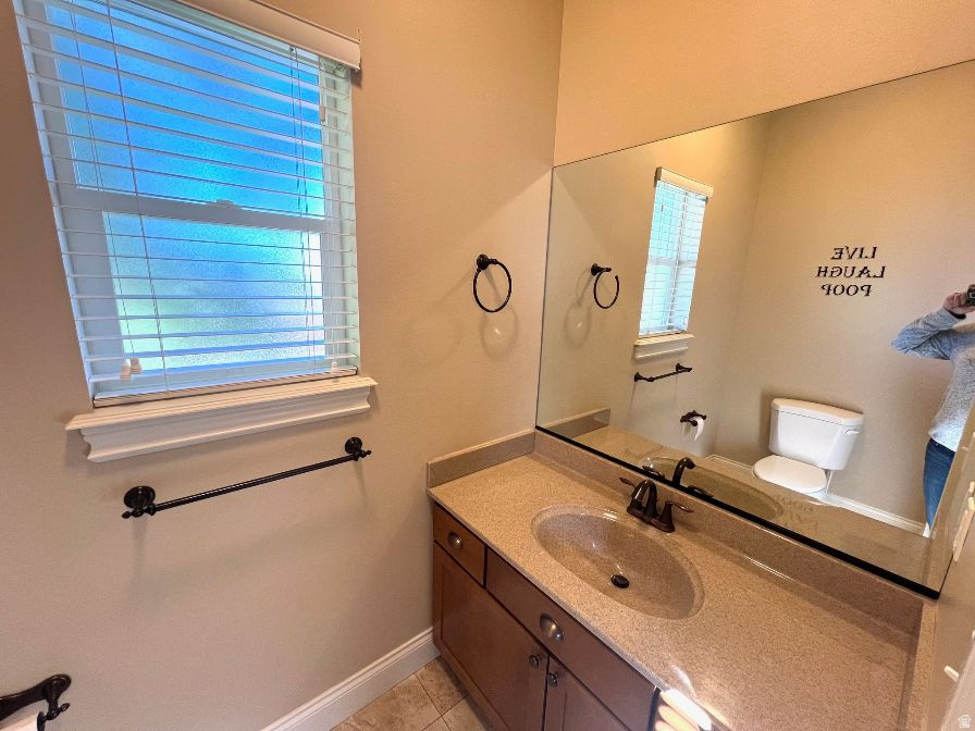 1211 GRANDVIEW DR Providence, UT 84332