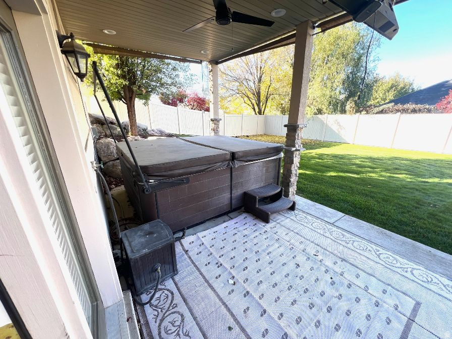 1211 GRANDVIEW DR Providence, UT 84332