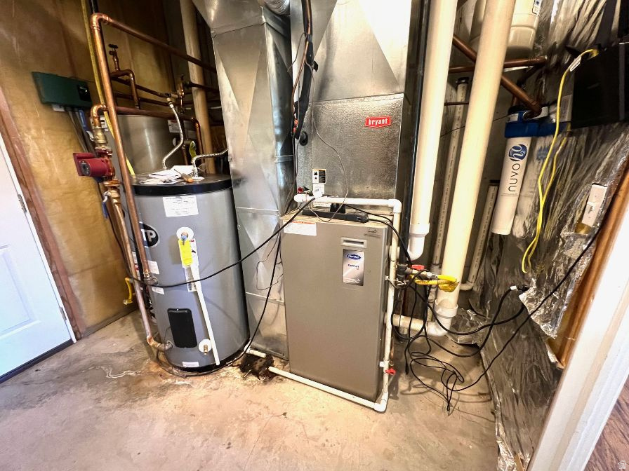 1211 GRANDVIEW DR Providence, UT 84332