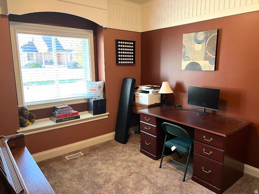 1211 GRANDVIEW DR Providence, UT 84332