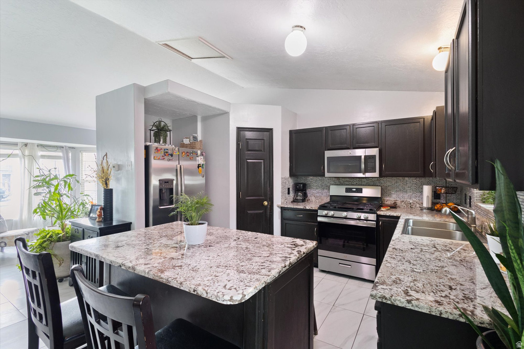 5352 W CASSATT CIR Kearns, UT 84118