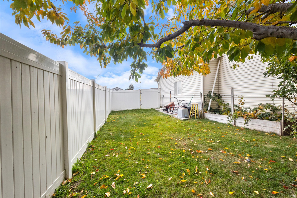 5352 W CASSATT CIR Kearns, UT 84118