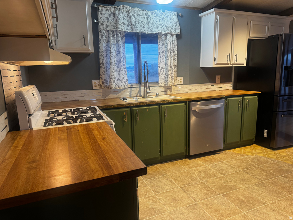 1720 E 500 S Naples, UT 84078