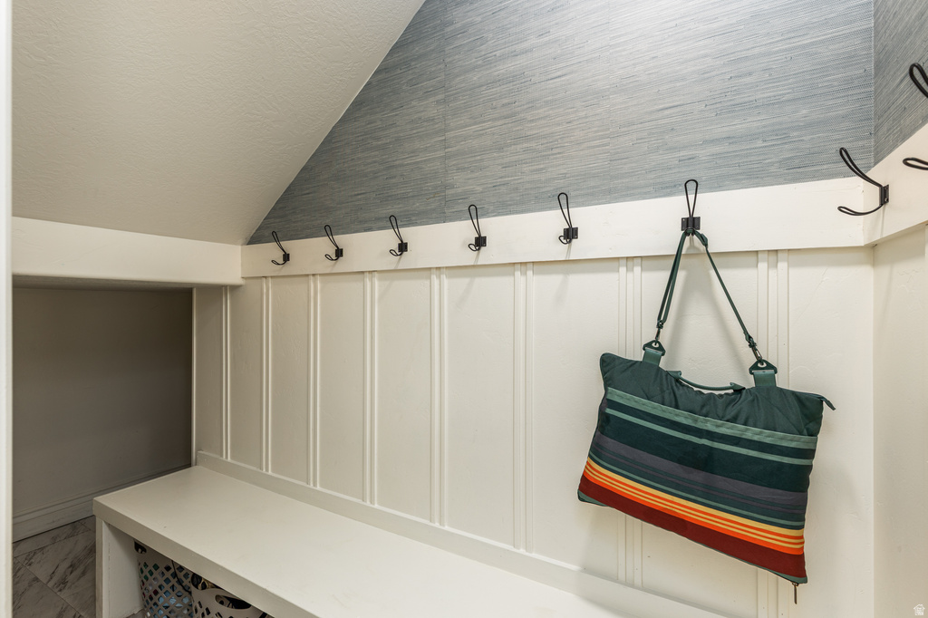 1012 CAMBRIA DR North Salt Lake, UT 84054