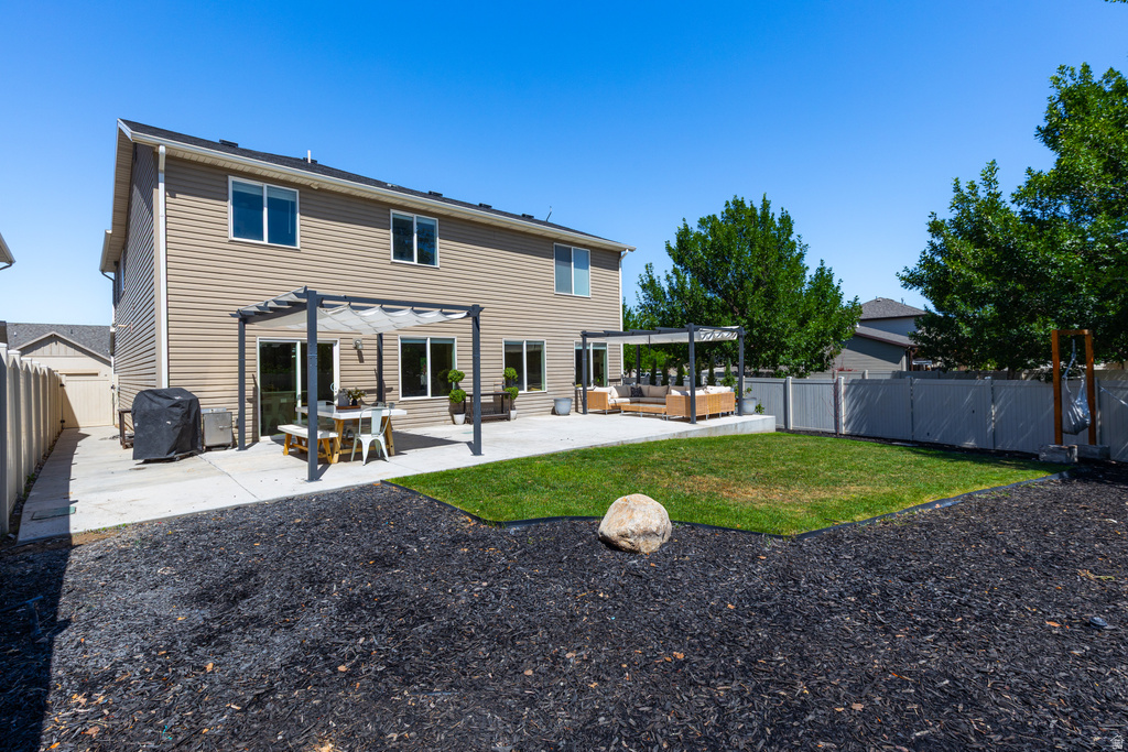 1012 CAMBRIA DR North Salt Lake, UT 84054