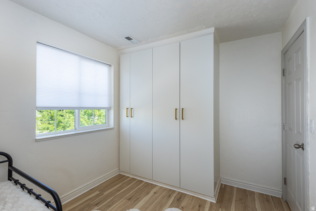 1012 CAMBRIA DR North Salt Lake, UT 84054