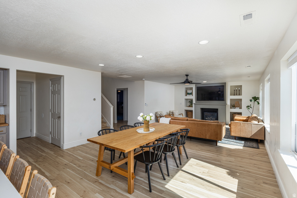 1012 CAMBRIA DR North Salt Lake, UT 84054