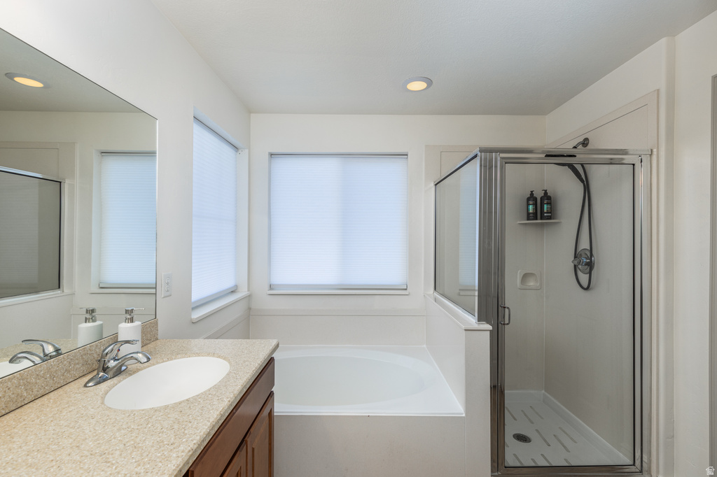 1012 CAMBRIA DR North Salt Lake, UT 84054