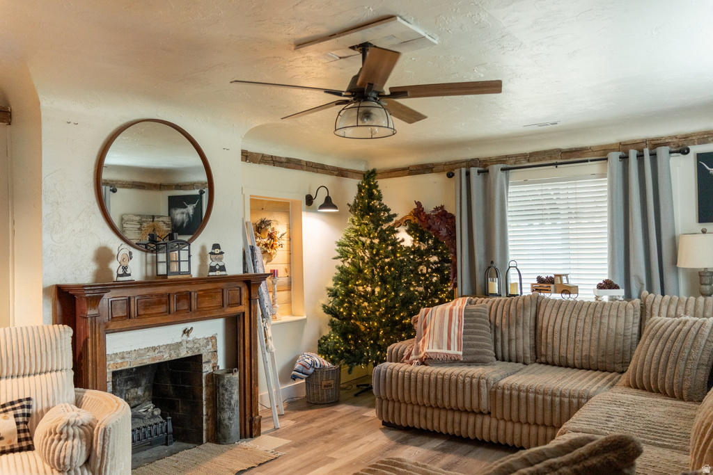 460 N 100 E Tremonton, UT 84337