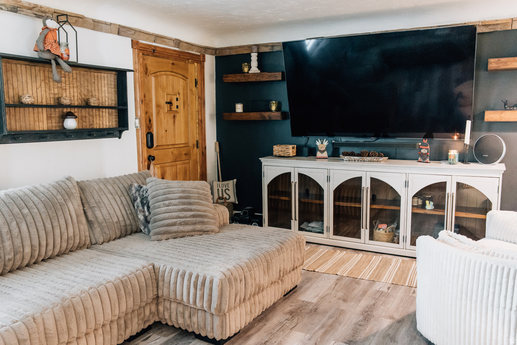 460 N 100 E Tremonton, UT 84337