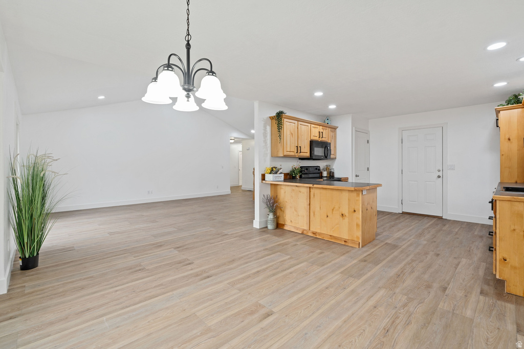 2199 S MORGAN RD Saratoga Springs, UT 84045