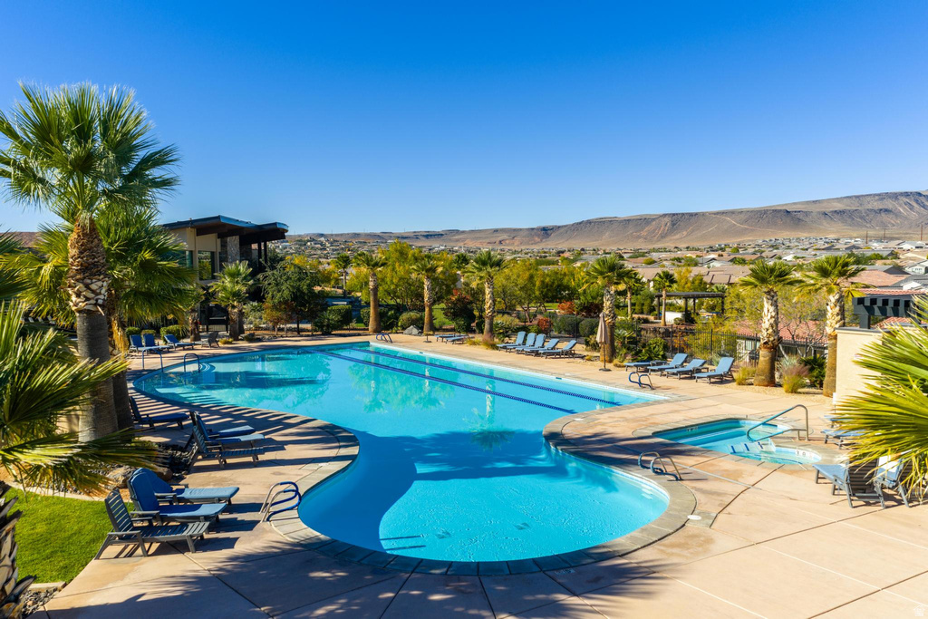 108 W CAMINO BORDE #607 Washington, UT 84780