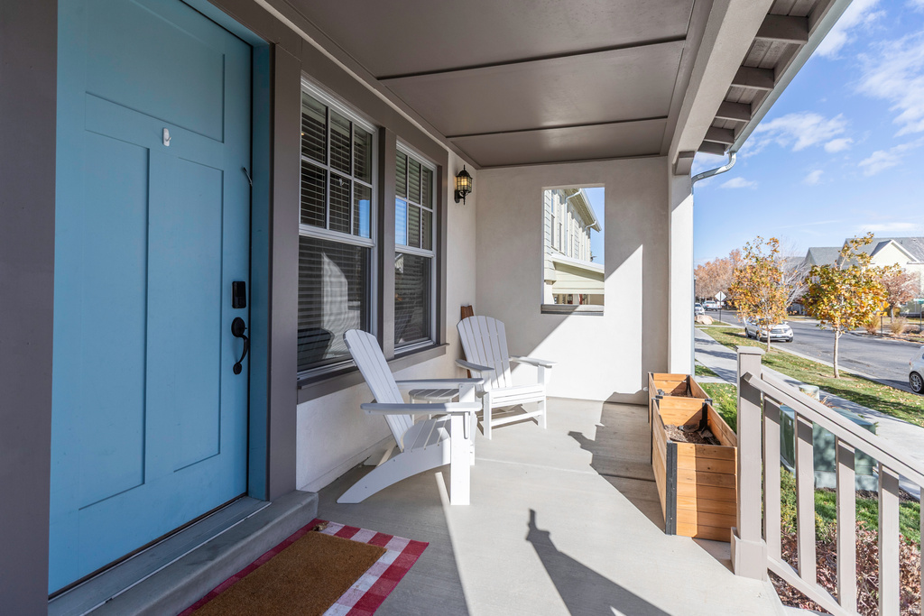 10566 S OQUIRRH LAKE RD South Jordan, UT 84009