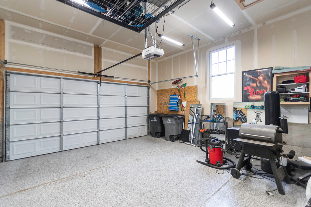 10566 S OQUIRRH LAKE RD South Jordan, UT 84009